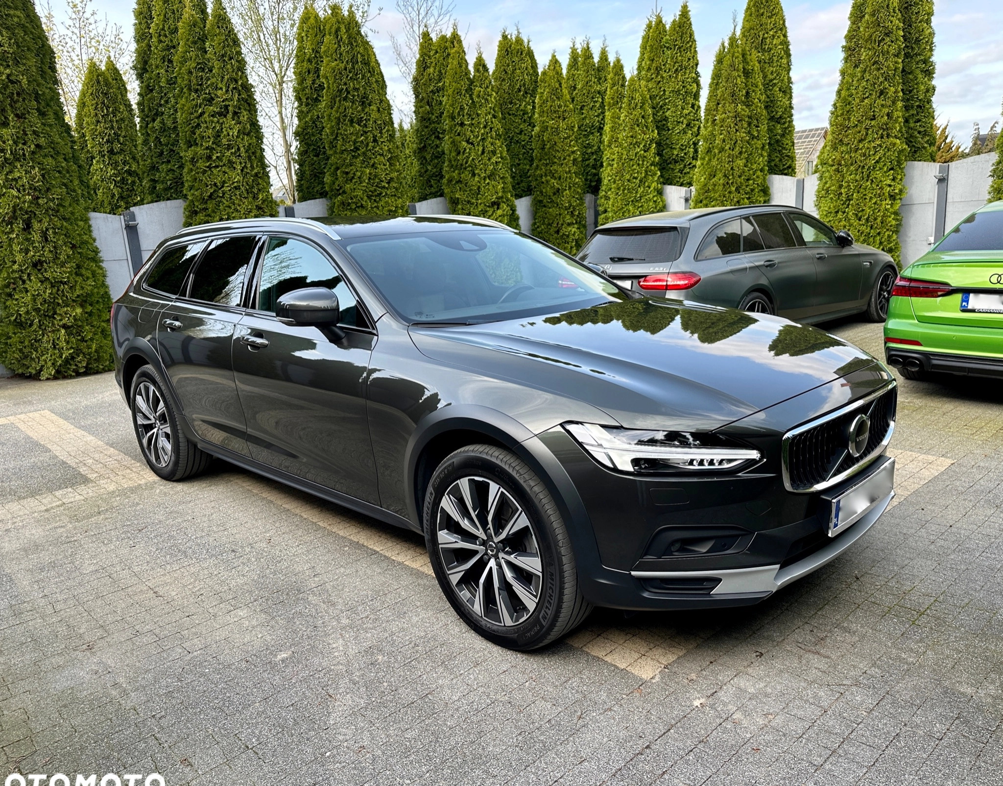 Volvo V90 Cross Country cena 145900 przebieg: 111700, rok produkcji 2020 z Stopnica małe 436